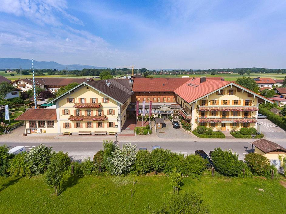 Hotel Happinger Hof Rosenheim Bagian luar foto