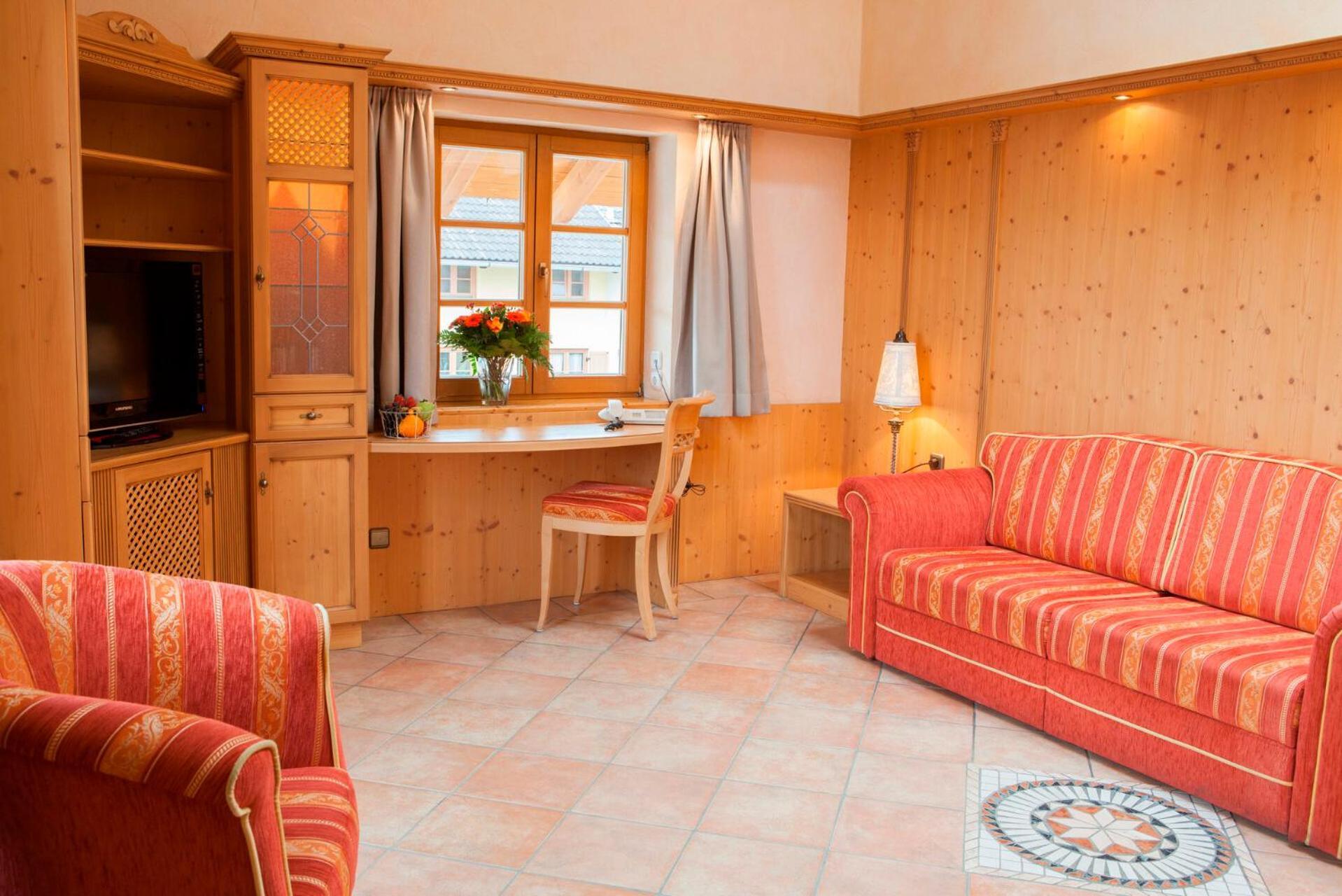 Hotel Happinger Hof Rosenheim Bagian luar foto